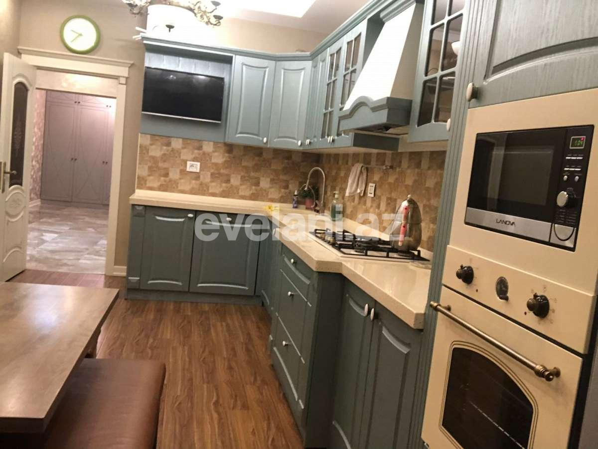 Satılır, yeni tikili, 4 otaqlı, 196 m², Bakı, Xətai r, Şah İsmayıl Xətai m.