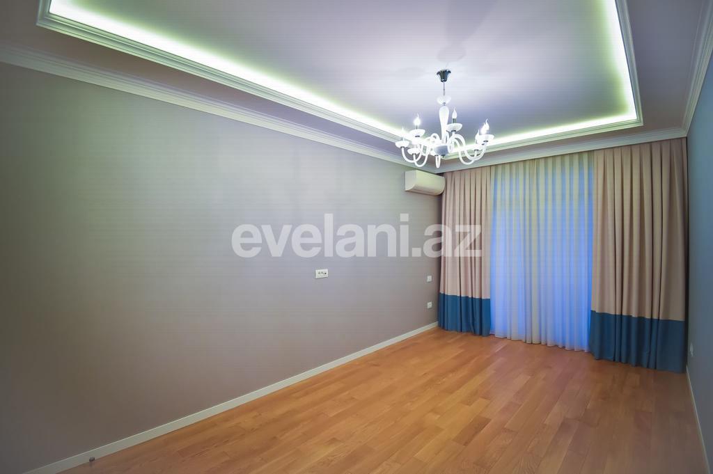 Satılır, yeni tikili, 3 otaqlı, 135 m², Bakı, Yasamal r, Elmlər Akademiyası m.