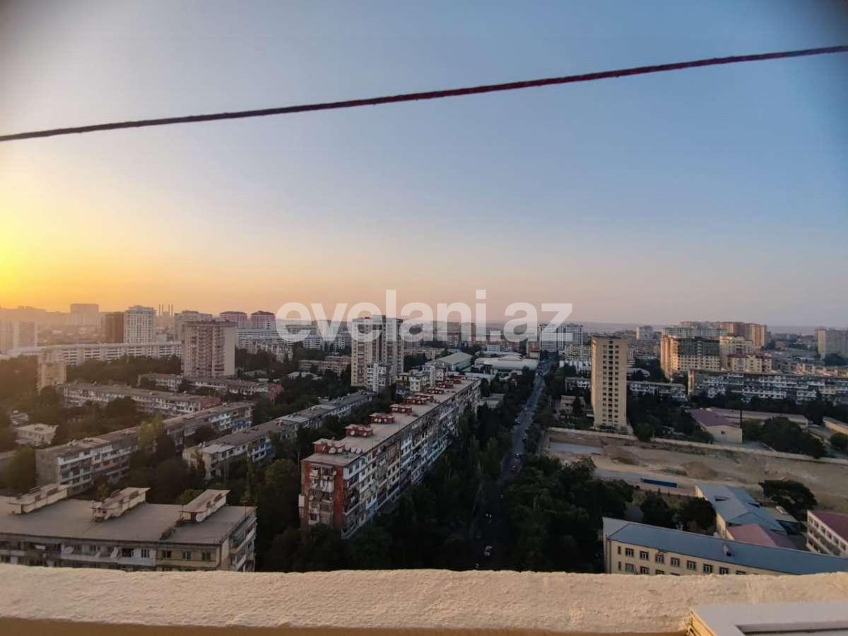 Satılır, yeni tikili, 3 otaqlı, 130 m², Bakı, Binəqədi r, 8-ci mikrorayon q, Azadlıq prospekti m.