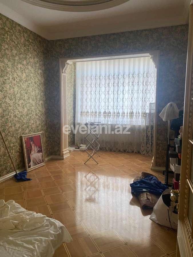 Сдаётся, вторичка, 3-комнаты, 130 m², Баку, Сабаильский r, Сахил m.