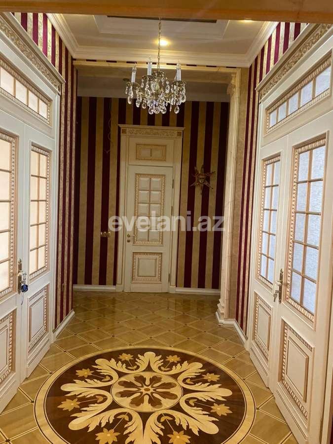 Сдаётся, вторичка, 3-комнаты, 130 m², Баку, Сабаильский r, Сахил m.