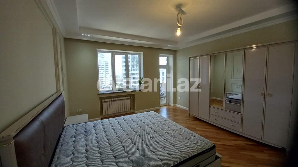 Satılır, yeni tikili, 3 otaqlı, 138 m², Bakı, Nəsimi r, 8 Noyabr m.