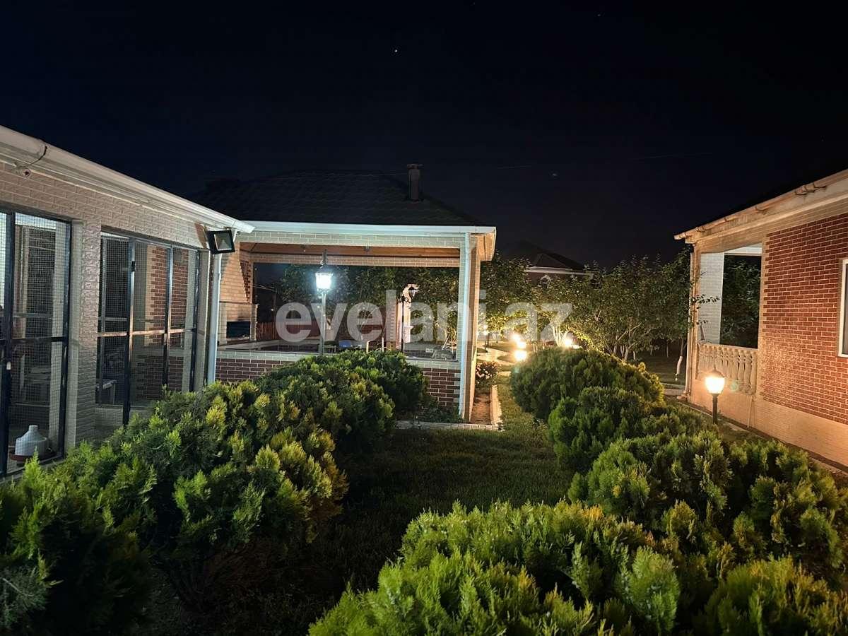 Satılır, həyət evi / bağ, 6 otaqlı, 250 m², Bakı, Abşeron r, Novxanı q.