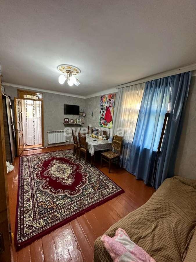 Satılır, köhnə tikili, 2 otaqlı, 36 m², Bakı, Nizami r, Xalqlar Dostluğu m.