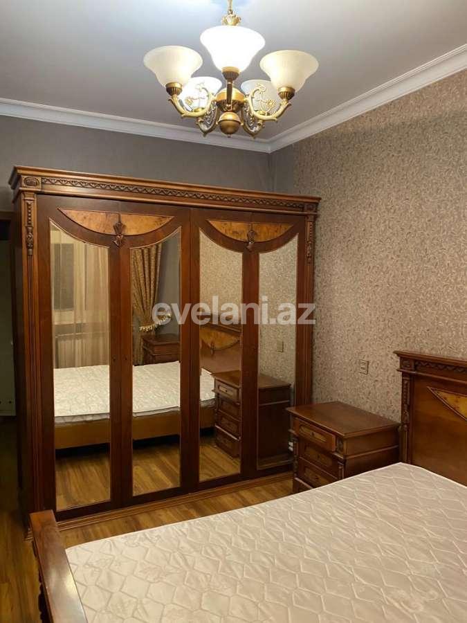 Satılır, köhnə tikili, 4 otaqlı, 90 m², Bakı, Binəqədi r, M. Rəsulzadə q.