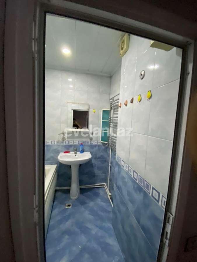 Satılır, köhnə tikili, 4 otaqlı, 90 m², Bakı, Binəqədi r, M. Rəsulzadə q.