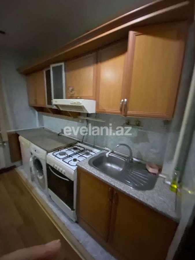 Satılır, köhnə tikili, 4 otaqlı, 90 m², Bakı, Binəqədi r, M. Rəsulzadə q.