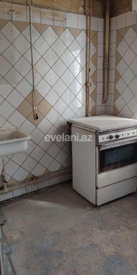 Продаётся, вторичка, 3-комнаты, 62 m², Гянджа