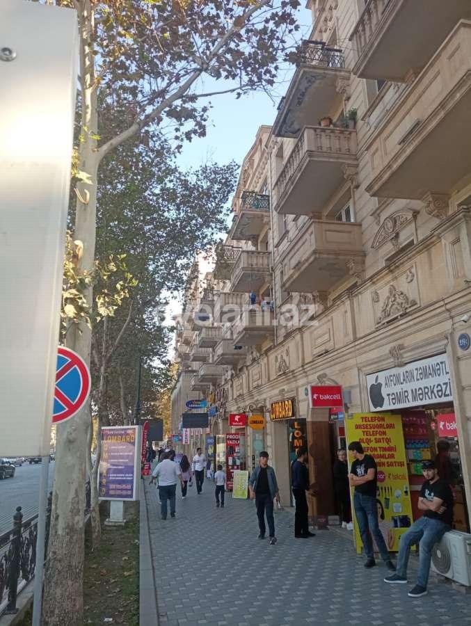 Продаётся, вторичка, 3-комнаты, 62 m², Гянджа