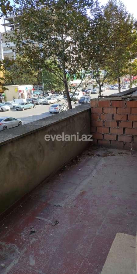 Продаётся, вторичка, 3-комнаты, 62 m², Гянджа