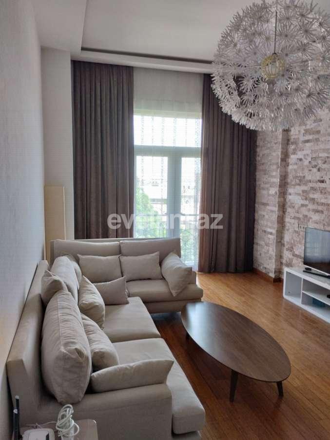 Сдаётся, новостройка, 3-комнаты, 100 m², Баку, Сабаильский r, Ичери Шехер m.