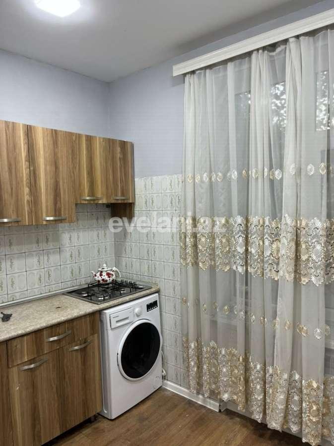 Sale, old building, 2 room, 65 m², Baku, Nasimi r, 28 may m.