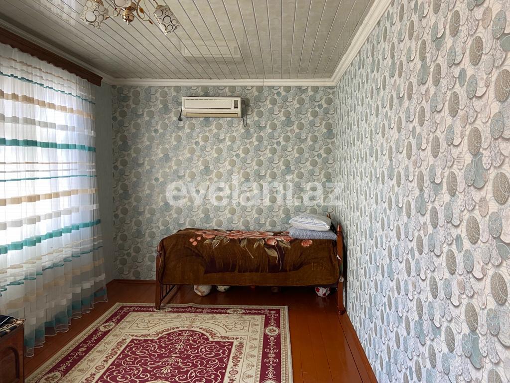 Satılır, həyət evi / bağ, 12 otaqlı, 306 m², Bakı, Nizami r, Keşlə q.