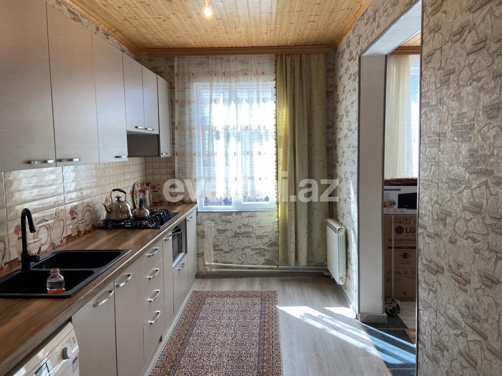 Satılır, həyət evi / bağ, 12 otaqlı, 306 m², Bakı, Nizami r, Keşlə q.