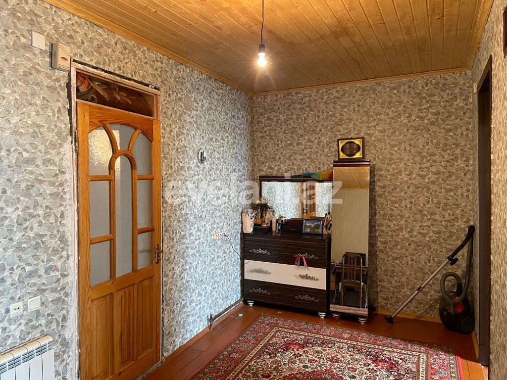 Satılır, həyət evi / bağ, 12 otaqlı, 306 m², Bakı, Nizami r, Keşlə q.