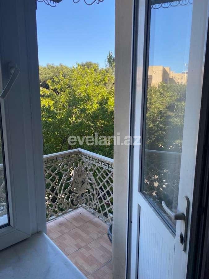 Rent, old building, 3 room, 90 m², Baku, Yasamal r, Elmlar Akademiyası m.