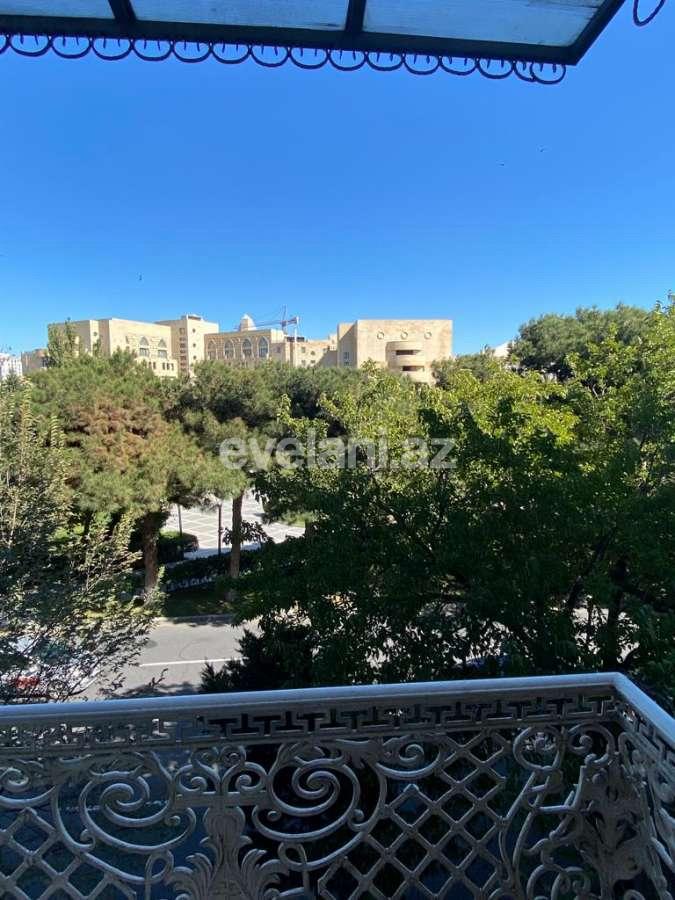 Rent, old building, 3 room, 90 m², Baku, Yasamal r, Elmlar Akademiyası m.