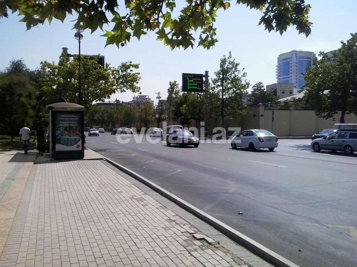 Satılır, yeni tikili, 3 otaqlı, 135 m², Bakı, Nəsimi r, Nizami m.