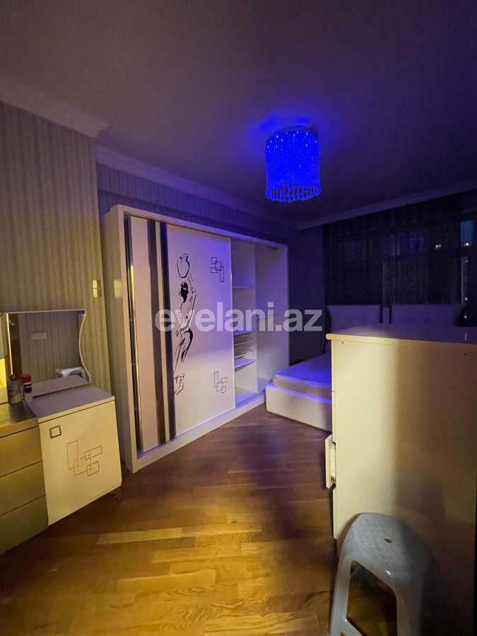 Satılır, yeni tikili, 2 otaqlı, 70 m², Bakı, Xətai r, Həzi Aslanov m.