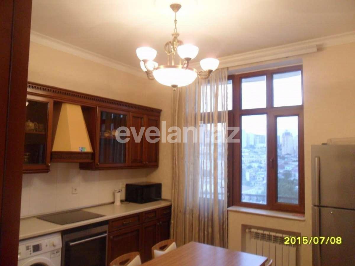 Сдаётся, новостройка, 3-комнаты, 115 m², Баку, Сабаильский r, Ичери Шехер m.