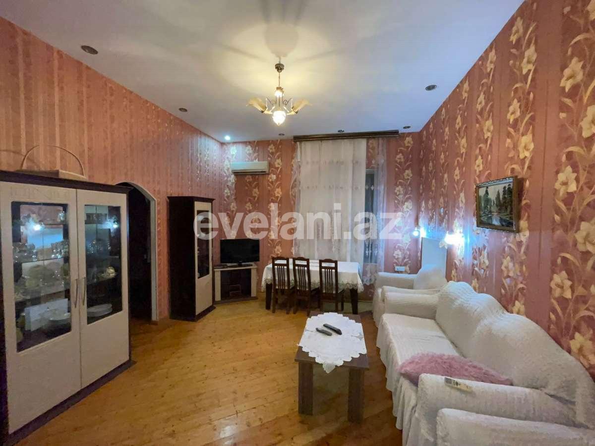 Rent, old building, 4 room, 130 m², Baku, Sabail r, Icheri Sheher m.