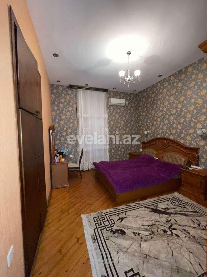 Rent, old building, 4 room, 130 m², Baku, Sabail r, Icheri Sheher m.