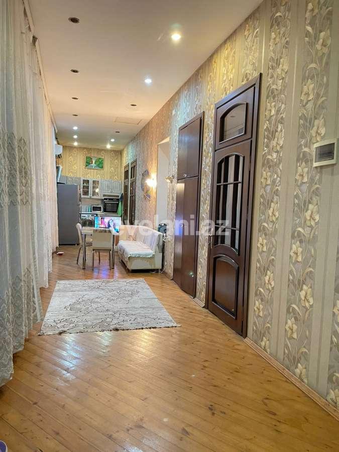 Rent, old building, 4 room, 130 m², Baku, Sabail r, Icheri Sheher m.