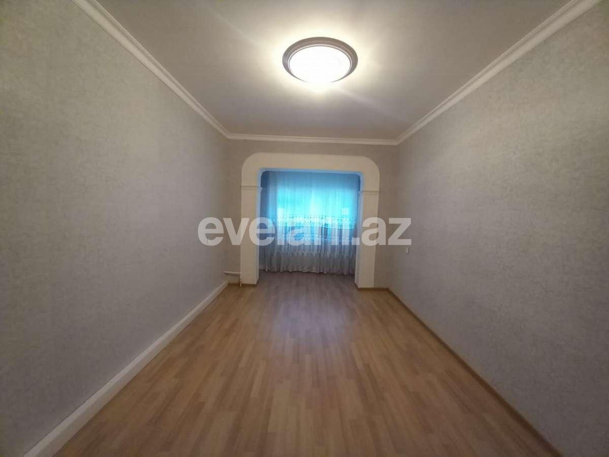 Satılır, köhnə tikili, 3 otaqlı, 90 m², Bakı, Yasamal r, İnşaatçılar m.