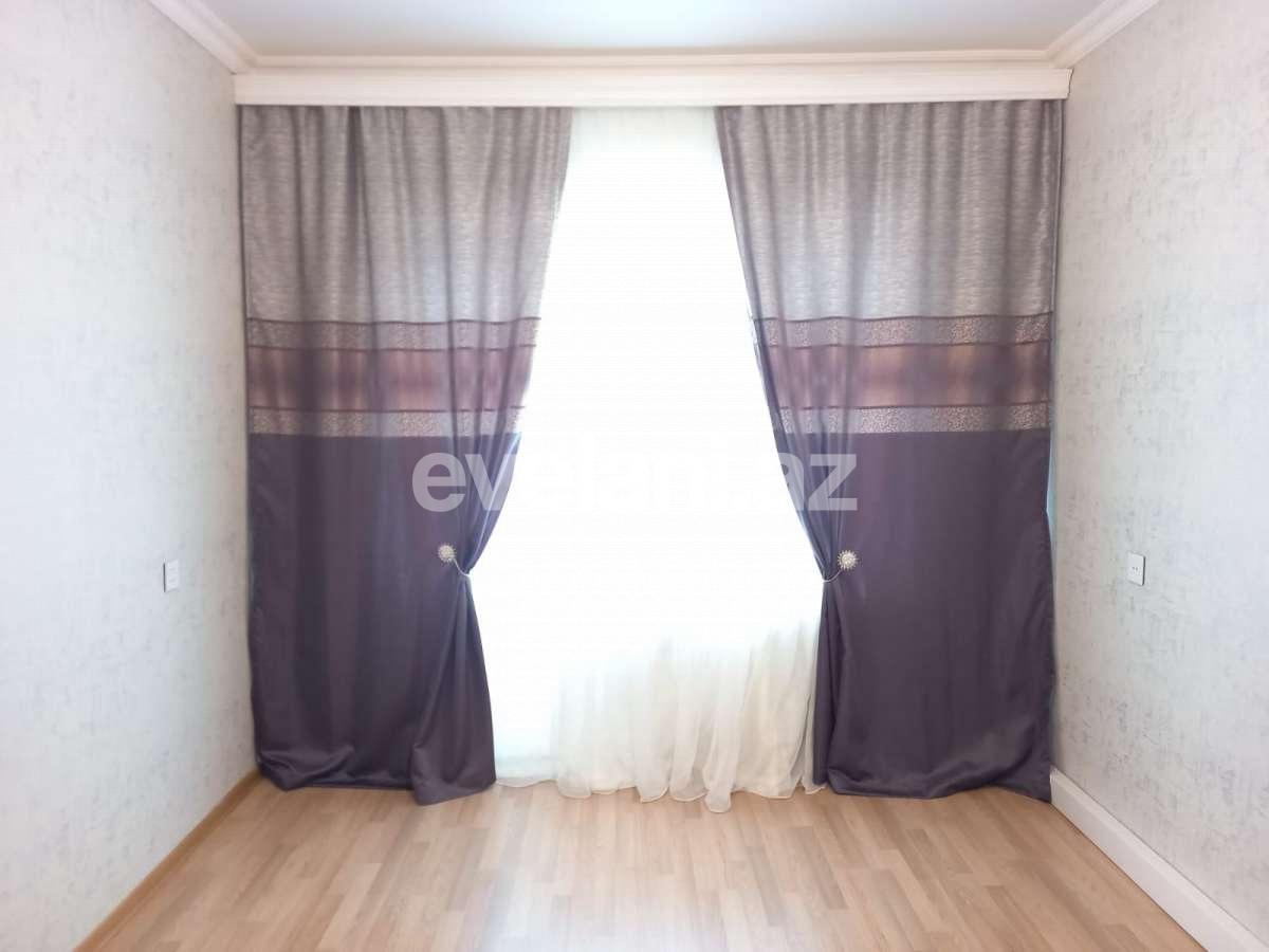 Satılır, köhnə tikili, 3 otaqlı, 90 m², Bakı, Yasamal r, İnşaatçılar m.