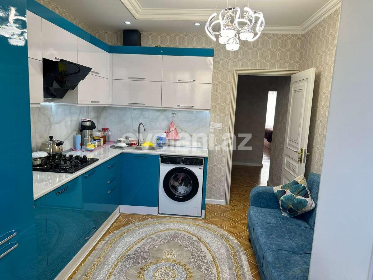 Satılır, köhnə tikili, 3 otaqlı, 80 m², Bakı, Xətai r, Həzi Aslanov m.