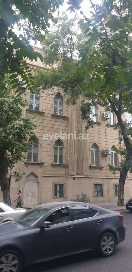 Сдаётся, офис, 4-комнаты, 125 m², Баку, Сабаильский r, Ичери Шехер m.