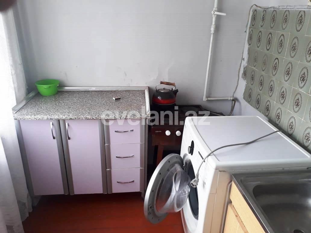 Satılır, köhnə tikili, 1 otaqlı, 35 m², Bakı, Yasamal r, Elmlər Akademiyası m.