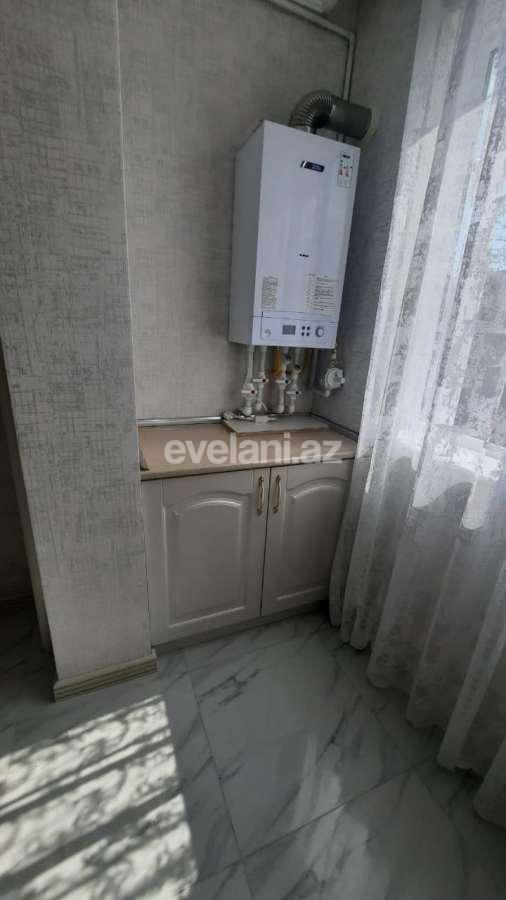 Satılır, köhnə tikili, 4 otaqlı, 110 m², Bakı, Binəqədi r, Azadlıq prospekti m.