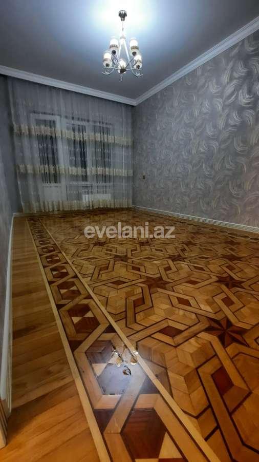 Satılır, köhnə tikili, 4 otaqlı, 110 m², Bakı, Binəqədi r, Azadlıq prospekti m.