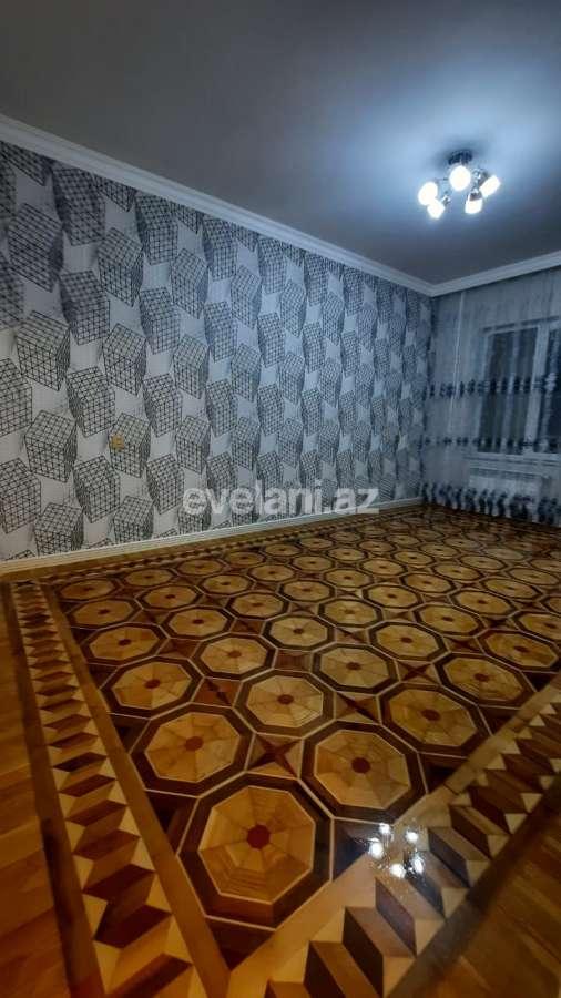 Satılır, köhnə tikili, 4 otaqlı, 110 m², Bakı, Binəqədi r, Azadlıq prospekti m.