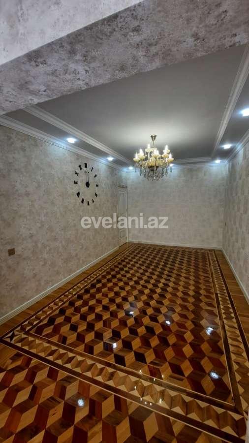 Satılır, köhnə tikili, 4 otaqlı, 110 m², Bakı, Binəqədi r, Azadlıq prospekti m.