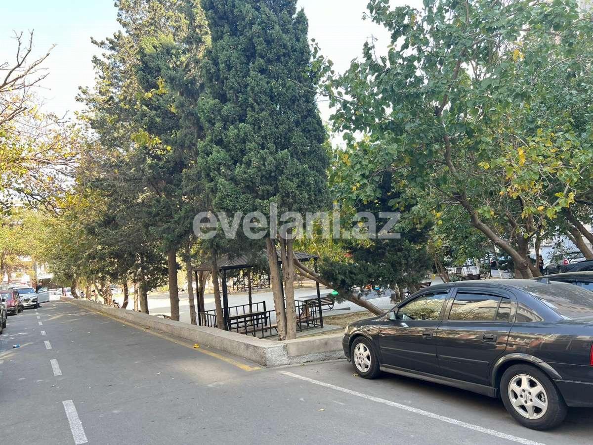 Satılır, köhnə tikili, 3 otaqlı, 80 m², Bakı, Nəsimi r, 8 Noyabr m.