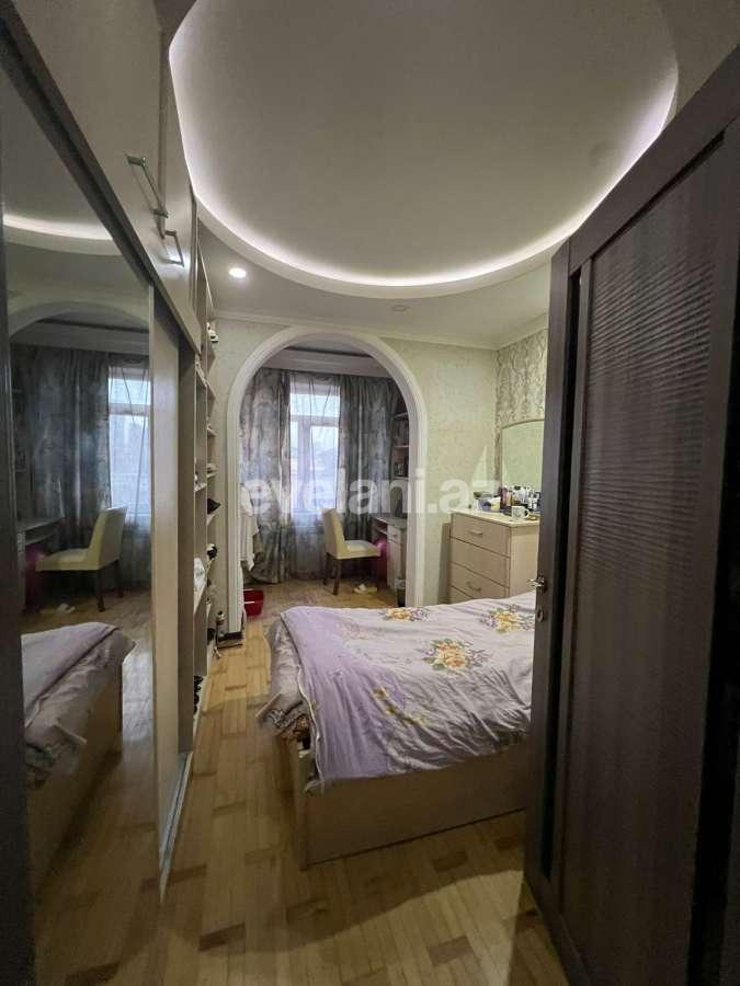 Satılır, köhnə tikili, 3 otaqlı, 80 m², Bakı, Nəsimi r, 8 Noyabr m.