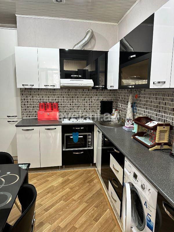 Rent, new building, 3 room, 120 m², Baku, Nizami r, 8-th kilometer d, Gara Garayev m.