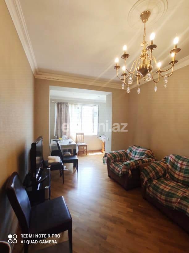 Satılır, köhnə tikili, 2 otaqlı, 50 m², Bakı, Nəsimi r, 28 may m.