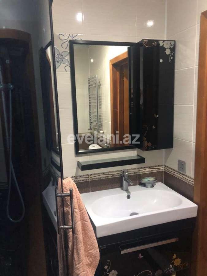 Satılır, yeni tikili, 2 otaqlı, 60 m², Bakı, Nizami r, Qara Qarayev m.