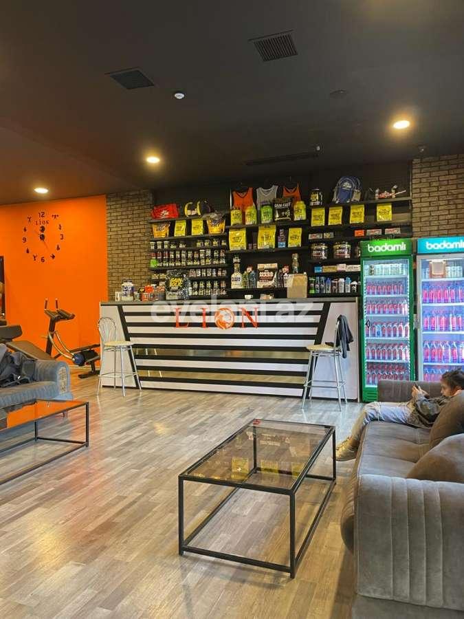 Satılır, ofis, 10 otaqlı, 600 m², Bakı, Binəqədi r, 9-cu mikrorayon q.