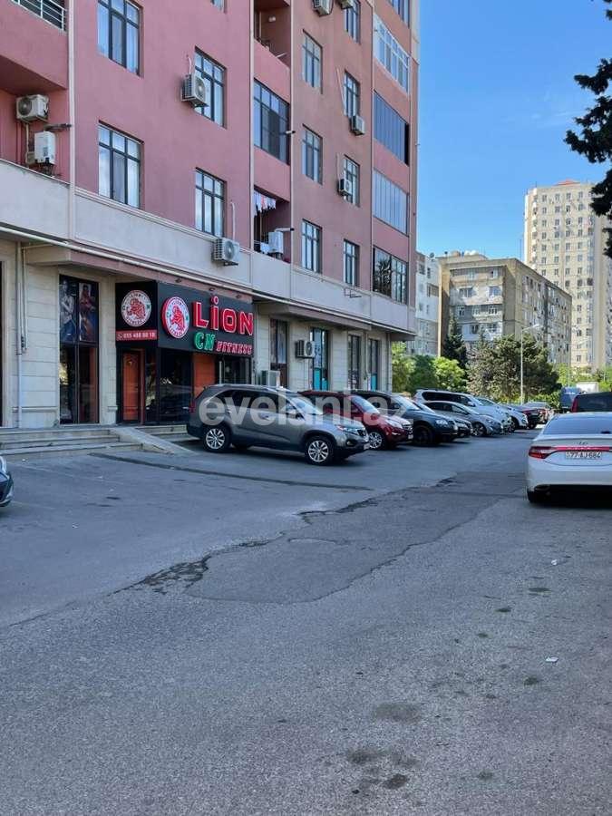 Satılır, ofis, 10 otaqlı, 600 m², Bakı, Binəqədi r, 9-cu mikrorayon q.