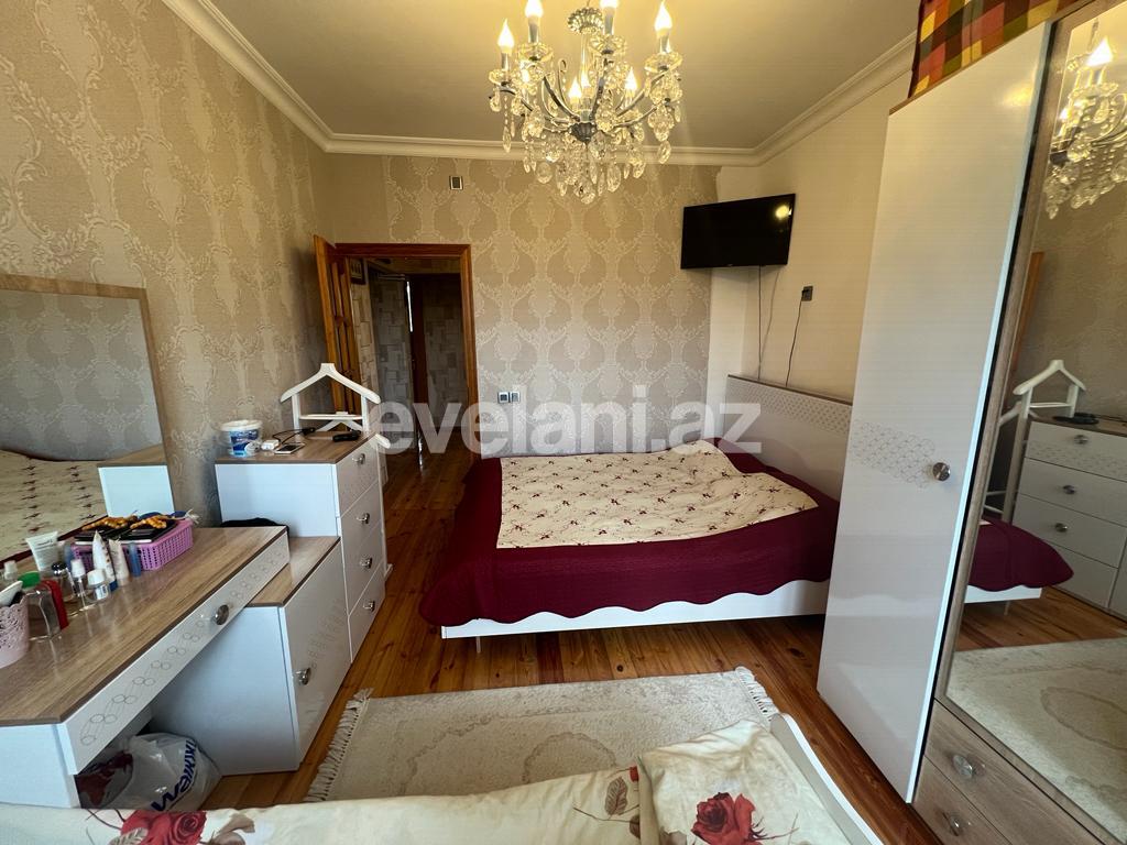 Satılır, köhnə tikili, 3 otaqlı, 65 m², Bakı, Xətai r, Həzi Aslanov m.