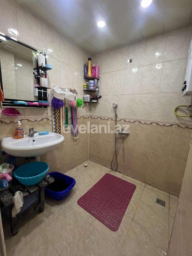 Satılır, köhnə tikili, 3 otaqlı, 65 m², Bakı, Xətai r, Həzi Aslanov m.