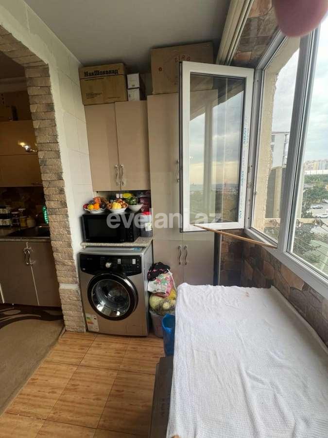 Satılır, köhnə tikili, 3 otaqlı, 65 m², Bakı, Xətai r, Həzi Aslanov m.