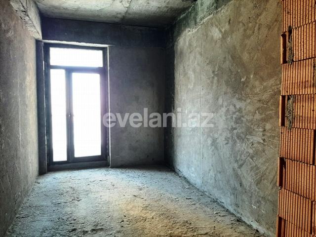 Satılır, yeni tikili, 4 otaqlı, 255 m², Bakı, Yasamal r, Elmlər Akademiyası m.