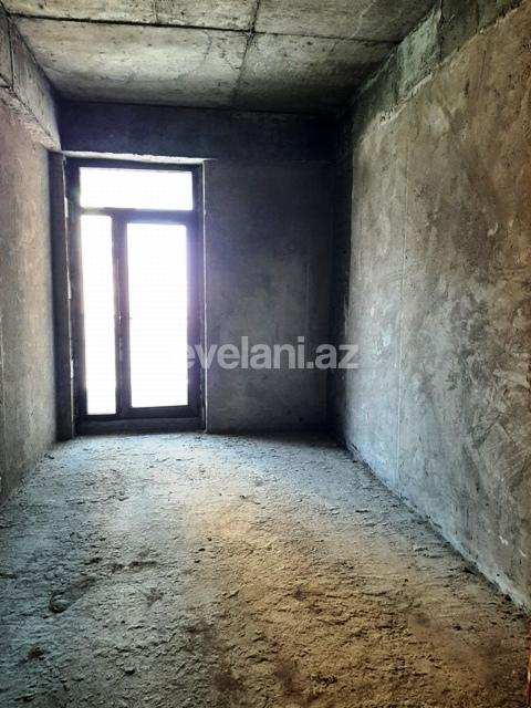 Satılır, yeni tikili, 4 otaqlı, 255 m², Bakı, Yasamal r, Elmlər Akademiyası m.