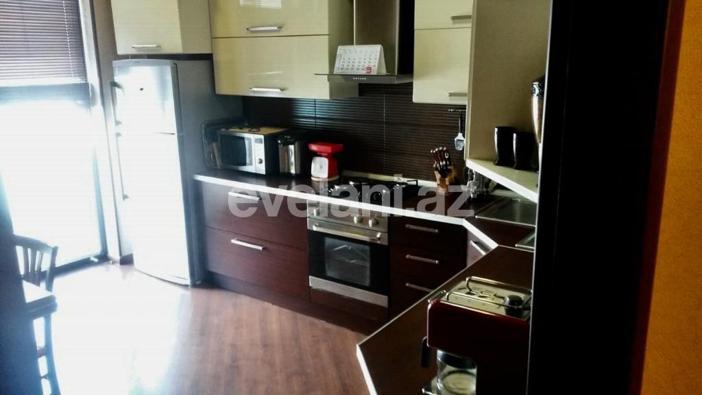 Сдаётся, вторичка, 2-комнаты, 75 m², Баку, Сабаильский r, Сахил m.