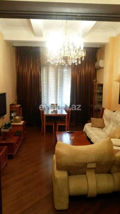 Сдаётся, вторичка, 2-комнаты, 75 m², Баку, Сабаильский r, Сахил m.